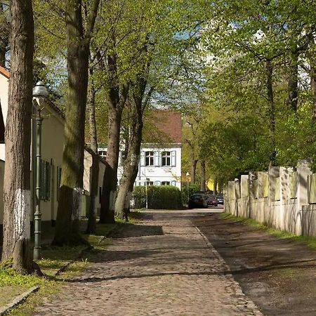 Ferienhaus Am Wasser - Citynah Berlim Exterior foto